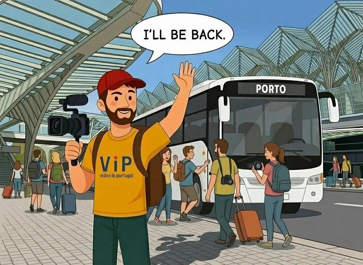 Ben a acenar junto a um autocarro com a frase volto já